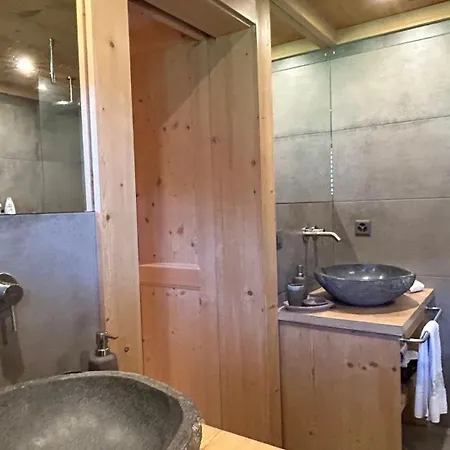 Luxurious Flat With Terrace Stunning Views Apartment Gstaad