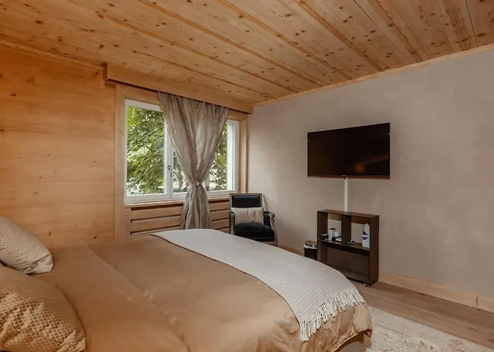 Luxurious Flat With Terrace Stunning Views *