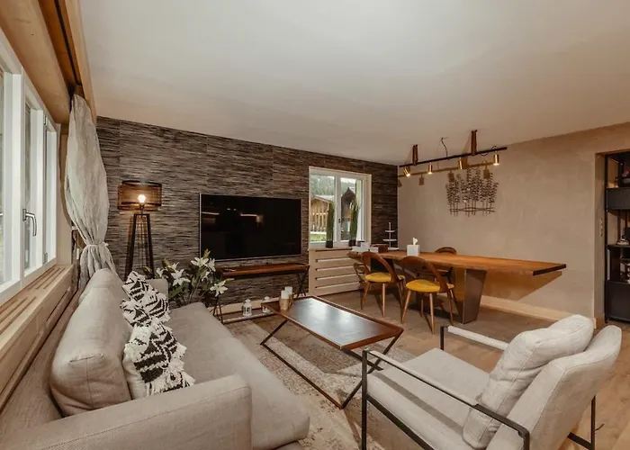 Apartment Luxurious Flat With Terrace Stunning Views