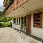 アパート Luxurious Flat With Terrace Stunning Views グスタード