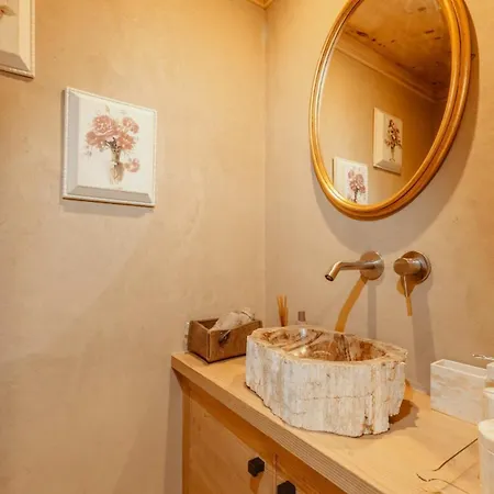 Luxurious Flat With Terrace Stunning Views *